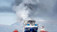 آتش سوزی در کشتی سوئدی / تخلیه خدمه و مسافران بدون مصدومیت
