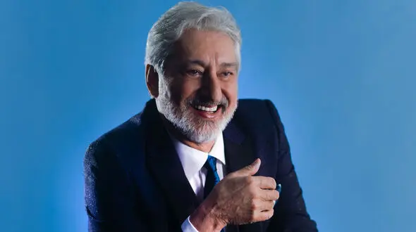 لو رفتن عمل زیبایی ابی در این عکس ! / دور چشمها و افتادگی پلکش ! / 10 سال جوانتر شد !