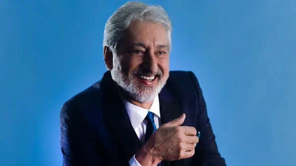 لو رفتن عمل زیبایی ابی در این عکس ! / دور چشمها و افتادگی پلکش ! / 10 سال جوانتر شد !