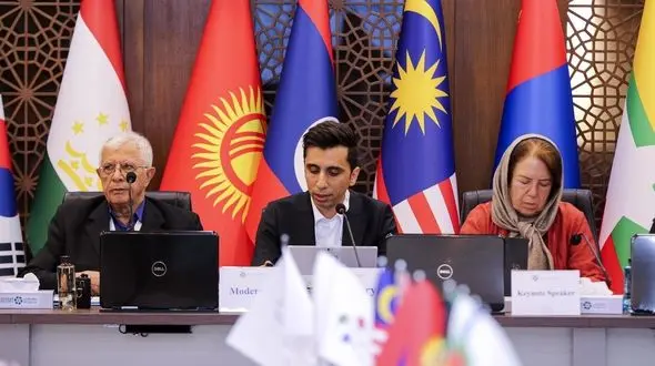 سرمایه‌گذاری خارجی؛ الگویی برای توسعه/تشکیل بانک جامع ACD ضروری است