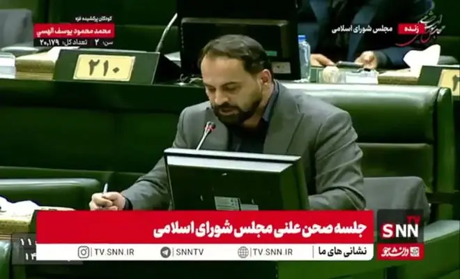 تریبون مجلس، امانت مردم؛ نه ارثیه‌ای برای افراد