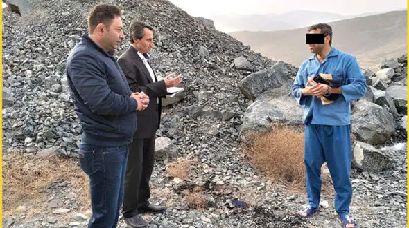 اعترافات قاتل  در بازسازی صحنه جسد سوخته زن مشهدی+ عکس