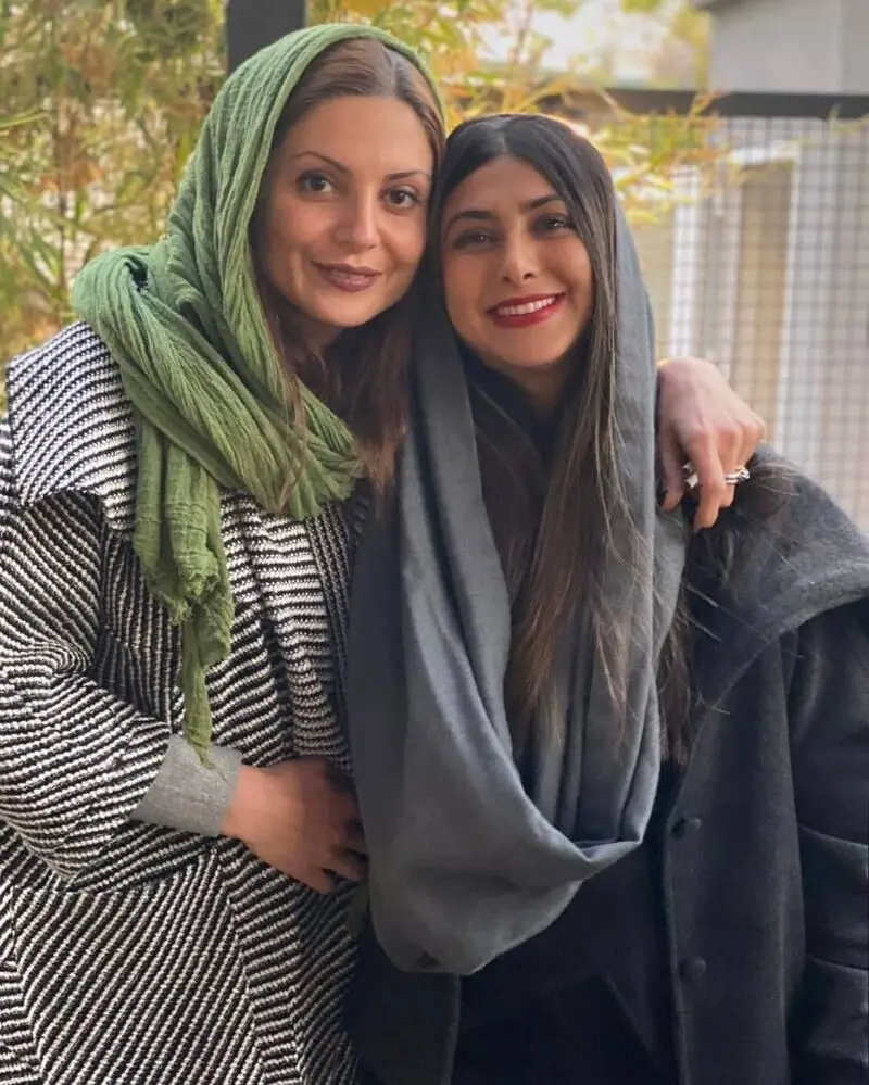 آزاده صمدی
