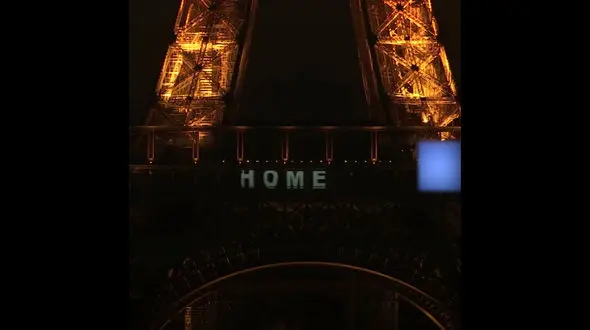 نورافشانی برج ایفل برای قدردانی از نیروهای شاغل در مقابله با کرونا + عکس