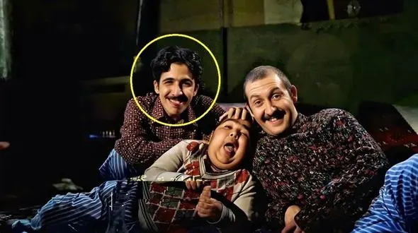  (تصاویر) تیپ و ژست سینا رازقی، سعید نوروز رنگی بیرون سریال 