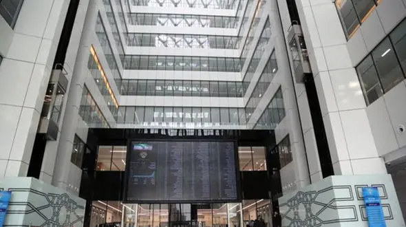 بورس فردا تعطیل نیست