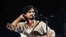 دانلود  آواز باشکوه و پر بغض عرفان طهماسبی  /  آهنگ «هزار و یک شبِ» + فیلم