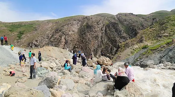 8مسافر اصفهانی در سیاه‌کوه کاشان مفقود شدند