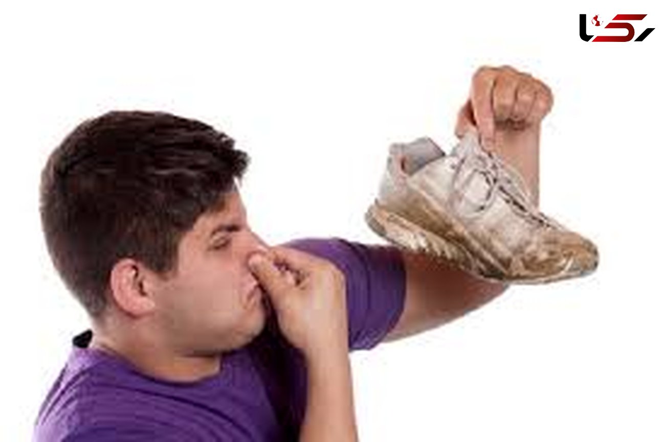 راه های از بین بردن بوی بد کفش دانش آموزان