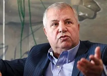 فیلم/ علی پروین: ما رفتیم ورامین شناسنامه چندتا مُرده پیدا کردیم بعد به یک حاج آقا گفتیم میخوایم خواهرمون رو عقد کنیم تا از سربازی معاف بشیم...!