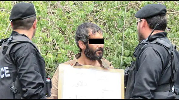 زنم را به بیابان بردم و در یک چاله خاک کردم ! + عکس