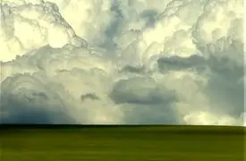 از نجوا های آرام ماه تا آرامش سر سبز زمین