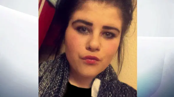 جسد این دختر دختر 16 ساله خون آلود در پیاده رو افتاده بود+ عکس