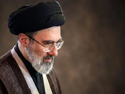 انتشار عکسی جدید از آیت الله سید مجتبی خامنه ای رهبر انقلاب 