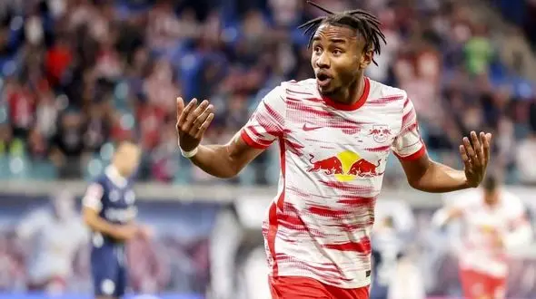 غول‌های اروپا به دنبال بهترین بازیکن بوندسلیگا