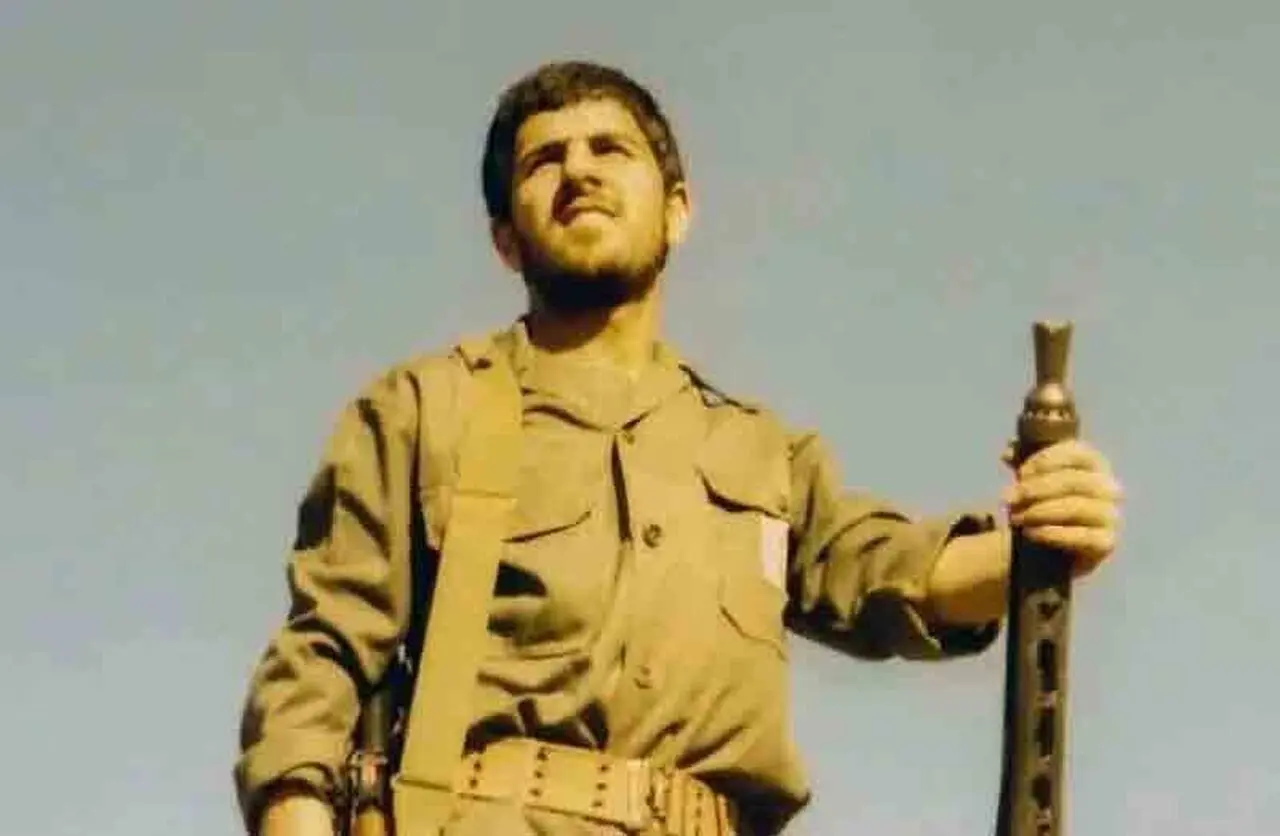 تصاویر خاطره انگیز سردار شهید پاکپور در کنار سایر شهیدان بزرگ دفاع مقدس