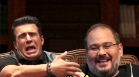 فیلم ضجه های یوسف تیموری در تشییع جنازه رضا داوودنژاد ! / روی دیگر یوسف تیموری را ببینید