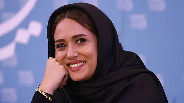 استایل جدید پریناز ایزدیار و هوتن شکیبا در یک مراسم 