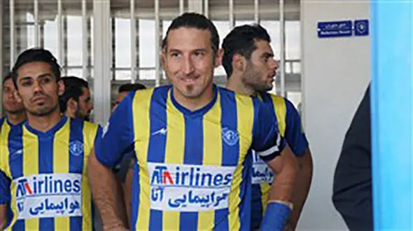 شرط فیروز کریمی برای بازگرداندن آندو و فخرالدینی