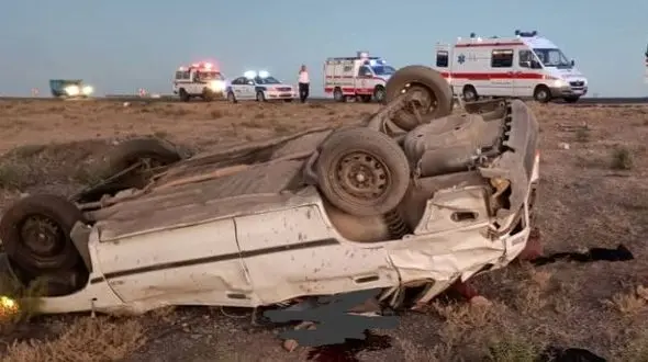 واژگونی پراید با دو فوتی و پنج مصدوم در محور نیشابور