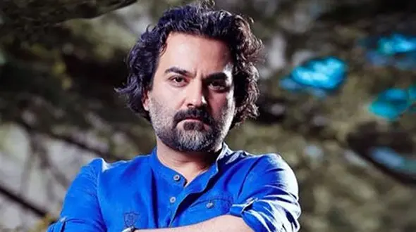 قابی از عاشقانه های یغما گلرویی و همسرش