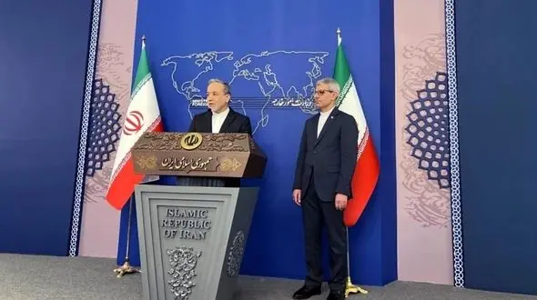 عراقچی: سالی پر هیجان را پشت سر گذاشتیم / بقایی : پیش شرط‌ های ناموجه و غیرقانونی باشد را نمی‌پذیریم 