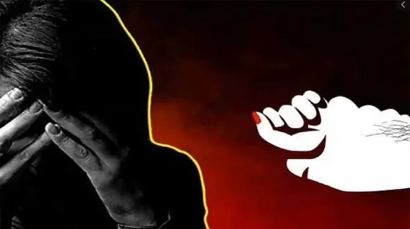 تجاوز پدر به دختر 17 ساله / این دختر جن بود! + عکس