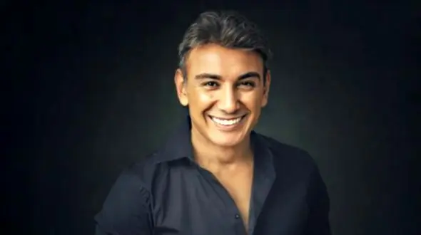 فیلم آواز باشکوه با آهنگ جدید شادمهر عقیلی  ! / شادمهر فضای مجازی را ترکاند