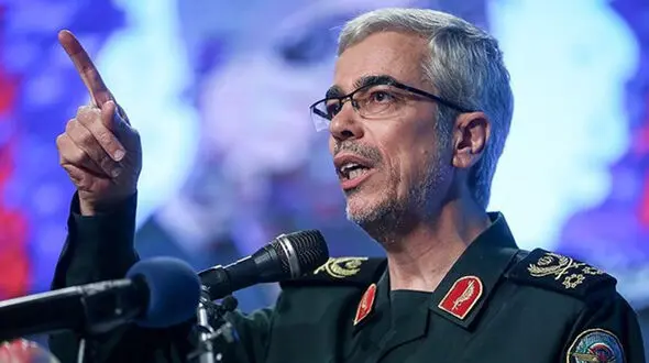 پیام تبریک سرلشکر باقری به فرماندهان نظامی کشورهای مسیحی جهان