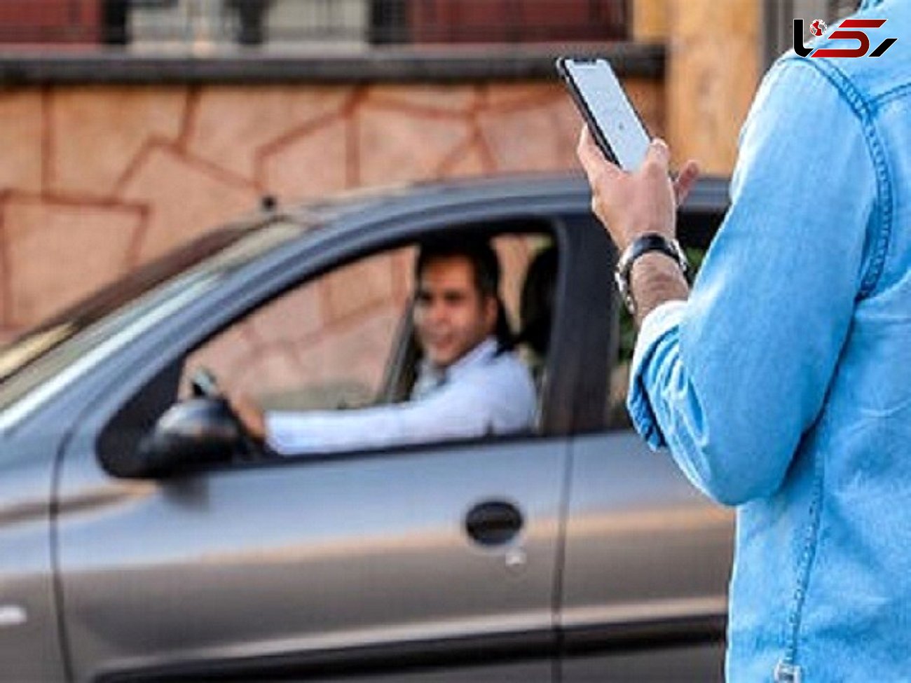 تاکسی‌های اینترنتی نیازی به اخذ مجوز از شهرداری ندارند