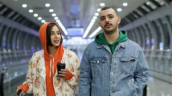 فیلم/آناهیتا افشار بازیگر فیلم «تهران کنارت»: عاشق رضا عطاران بودم قرار شد که من همسرشون بشم بهترین خاطرات زندگیم  بود