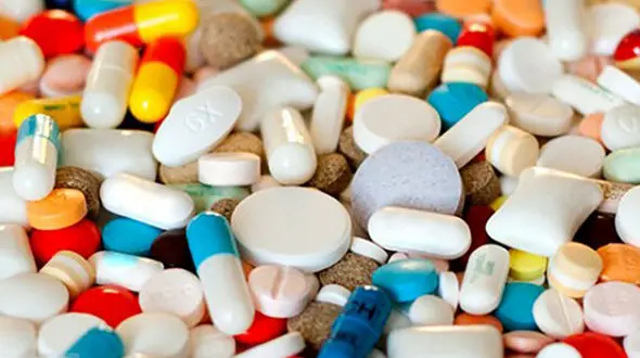 اعضای باند تولید قرص‌های غیرمجاز در پایتخت دستگیر شدند