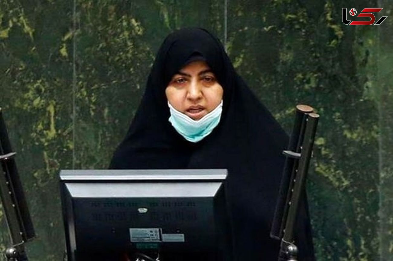 
نماینده مبارکه: دشمن به دنبال نفوذ و ایجاد انحراف در دبستان‌ها، دبیرستان‌ها و دانشگاه‌هاست
