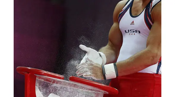 خلوتگاه شیطانی پزشک تیم ژیمناستیک / برای درمان کمر دردم نزد پزشک رفتم و تصور نمی کردم او کار اشتباهی بکند!