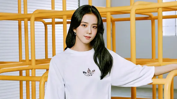 جواهرات شیک و خیره کننده محبوب ترین دختران خواننده!