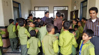 معلم فداکار بوشهری جان ۲۷ دانش آموزش را نجات داد + عکس