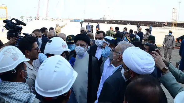 بازدید رئیس جمهور از شرکت صدرا در بوشهر + عکس