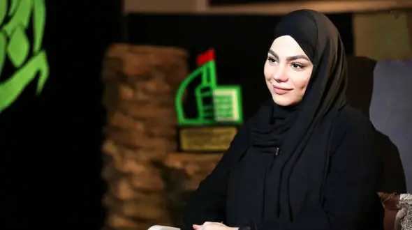 دختر زیبای محیا اسناوندی مجری تلویزیون مثل فرشته ها شد!