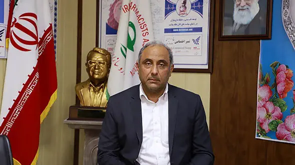 صنعت داروسازی کشور با سرعت به سوی نابودی است / در سه سال اخیر بالاترین میزان چک های برگشتی را داشتیم/5 موسس داروخانه خودکشی کردند!