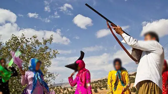 تیراندازی اشتباهی، عروسی را عزا کرد / مرگ کودک در آغوش مادر !