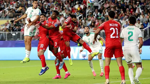فیلم خلاصه بازی الجزایر 2- 1 اردن/ الجزایر با کامبک مقابل اردن زنده ماند