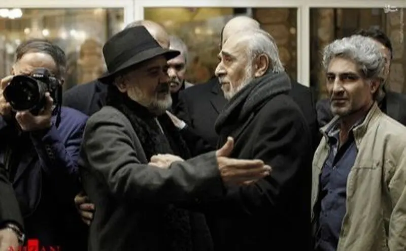 مراسم ختم پدر اکبر عبدی