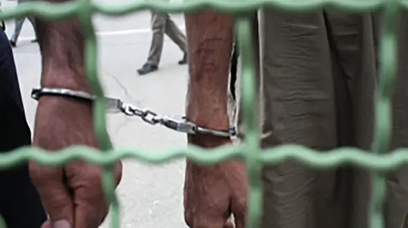 بازداشت 2 موبایل قاپ حرفه ای منطقه شوش و بازار صابونیان