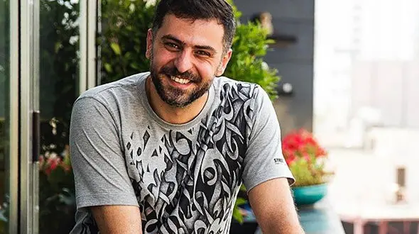 مهاجرت پردردسر خواننده پاپ برای علی ضیا