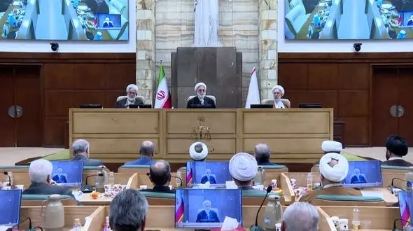 رئیس قوه قضاییه : امروزتصمیم‌گرفته می‌شود که فضای مجازی چگونه ساماندهی شود/ قوه قضاییه ملجاء و پناهگاه هر تظلم‌خواهی در کشور است