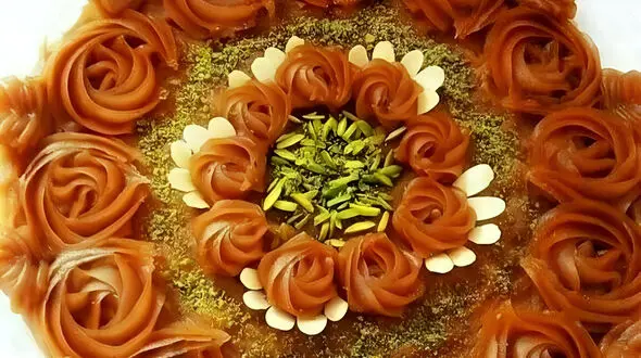 طرز تهیه حلوای نذری سه آرد مجلسی ویژه اربعین + فیلم