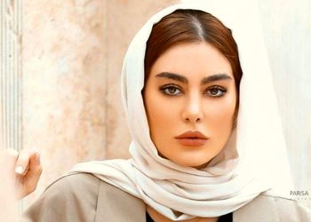 فیلم آواز باشکوه  پویا بیاتی با همراهی سحر قریشی / زندگی یعنی ما ضرب در عشق + موزیک ویدیو