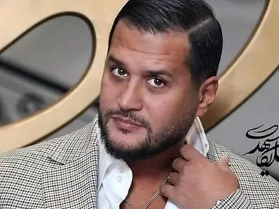 اعتراض صریح سیاوش خیرابی، ستاره تلویزیون به روز جهانی مرد: ما خیلی تنها هستیم و هیچ کس به ما تبریک نگفت!