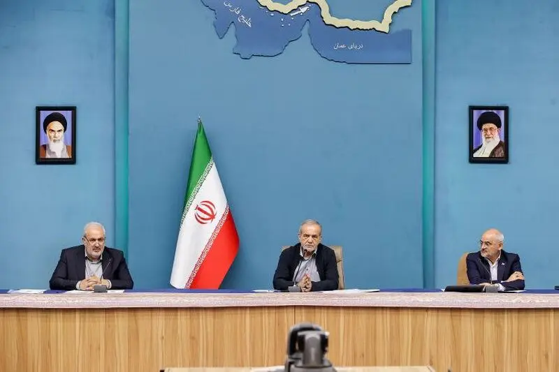  مسعود پزشکیان در مراسم افتتاح ۲۵۰ مگاوات نیروگاه خورشیدی به صورت مجازی