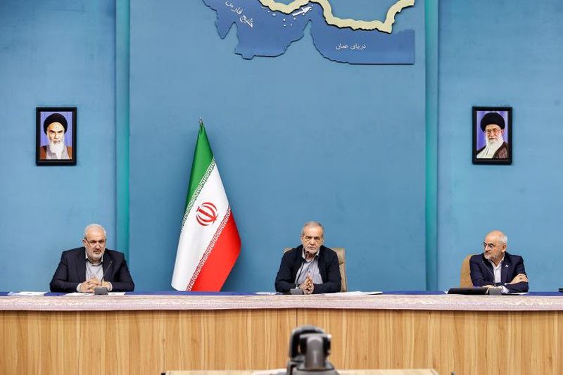  مسعود پزشکیان در مراسم افتتاح ۲۵۰ مگاوات نیروگاه خورشیدی به صورت مجازی